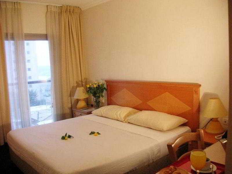 Armon Hayarkon Hotel Tel Awiw Pokój zdjęcie